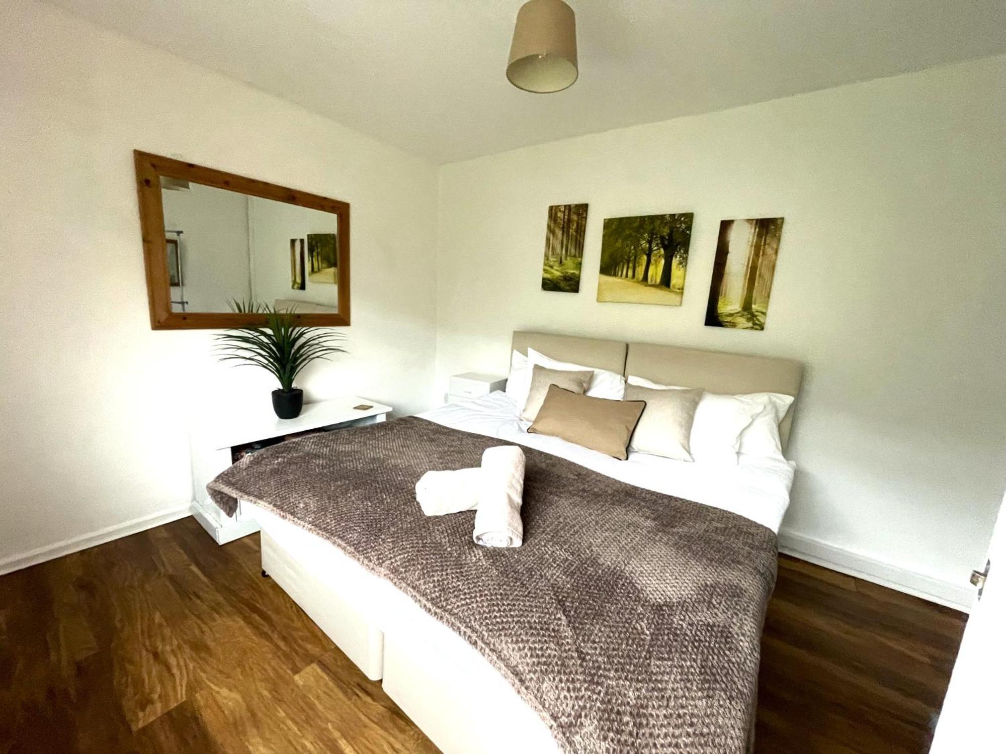 Afan Valley Home - Contractor Accommodation 塔尔伯特港 外观 照片